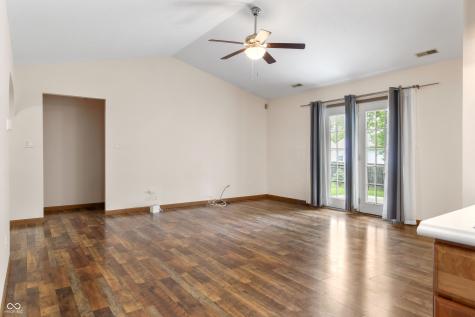 164 Meadow Glen Drive Avon IN 46123