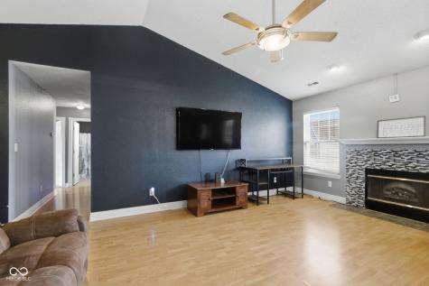5736 Woodcote Drive Indianapolis IN 46221