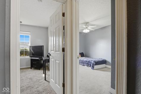 5736 Woodcote Drive Indianapolis IN 46221