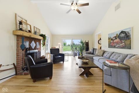 11750 E 200 S Zionsville IN 46077