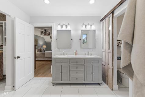 11750 E 200 S Zionsville IN 46077