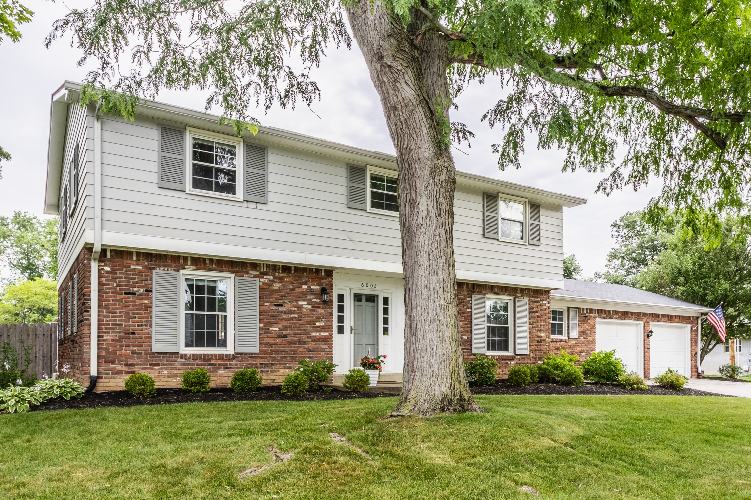 6002 Farmleigh Drive Indianapolis IN 46220
