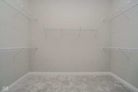 10725 Crum Court Fishers IN 46037