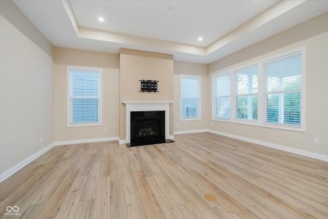 10725 Crum Court Fishers IN 46037