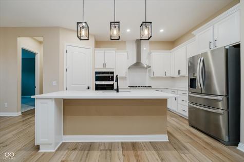 10725 Crum Court Fishers IN 46037