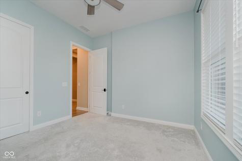 10725 Crum Court Fishers IN 46037
