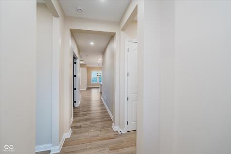 10725 Crum Court Fishers IN 46037