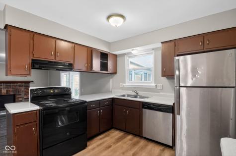 3244 Eastbrooke Circle Indianapolis IN 46235