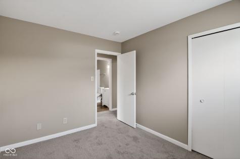 3244 Eastbrooke Circle Indianapolis IN 46235