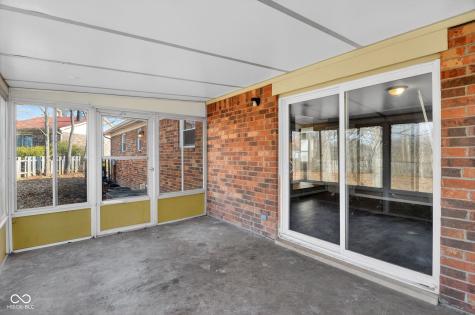 3244 Eastbrooke Circle Indianapolis IN 46235