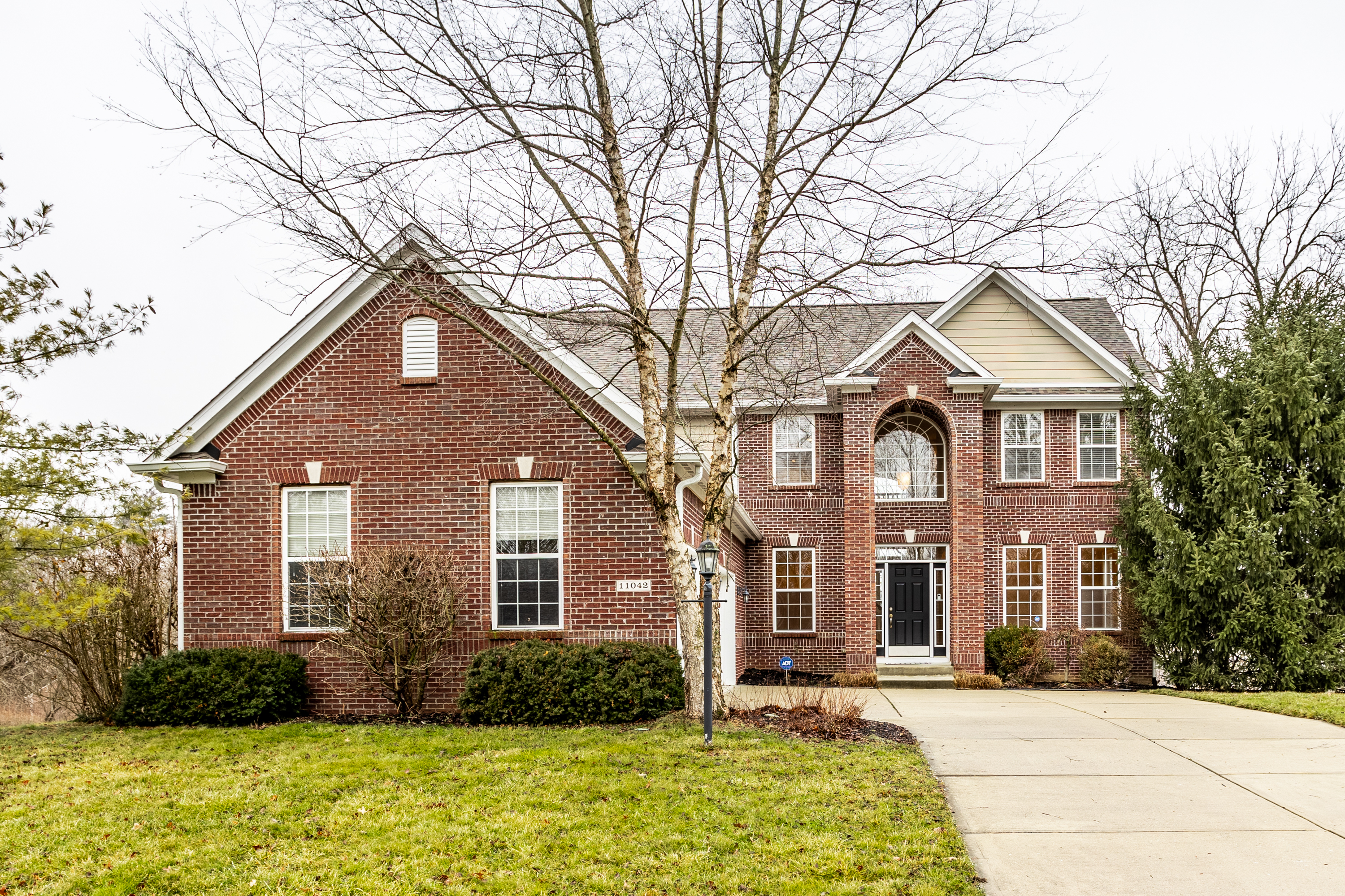 11042 Sunny Bluff Drive Indianapolis IN 46236