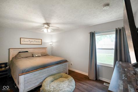 99 Old Trail Drive Bargersville IN 46106