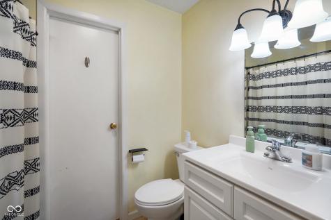 99 Old Trail Drive Bargersville IN 46106