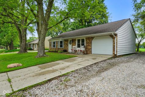 99 Old Trail Drive Bargersville IN 46106