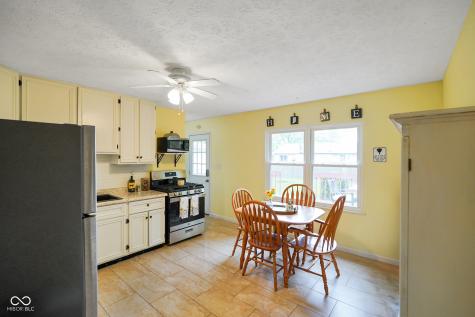 99 Old Trail Drive Bargersville IN 46106