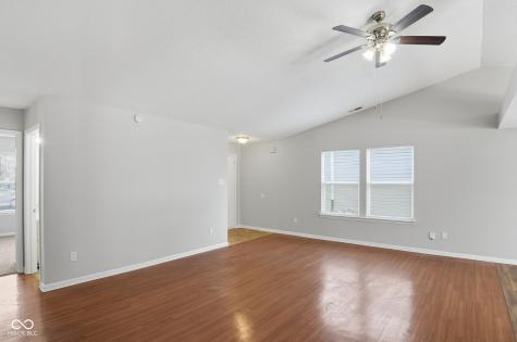 7433 Redcliff Road Indianapolis IN 46256