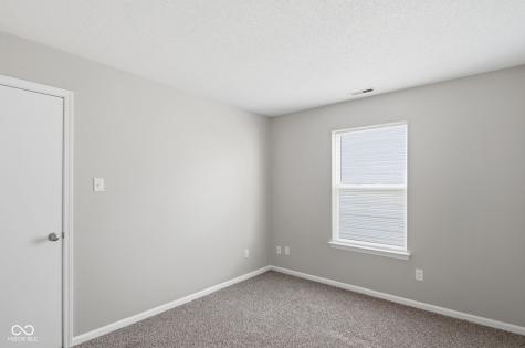 7433 Redcliff Road Indianapolis IN 46256