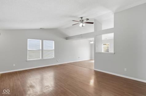 7433 Redcliff Road Indianapolis IN 46256