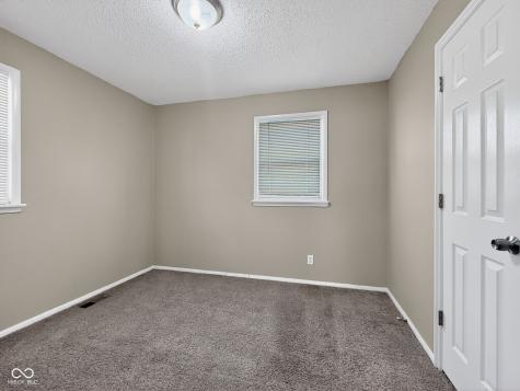 2916 S Roena Street Indianapolis IN 46241