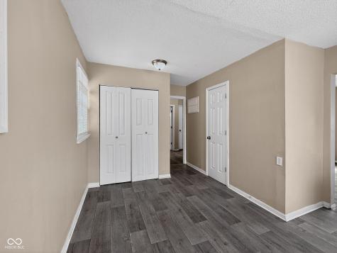 2916 S Roena Street Indianapolis IN 46241