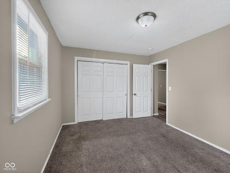2916 S Roena Street Indianapolis IN 46241