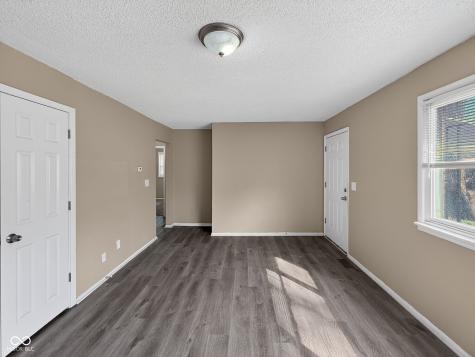 2916 S Roena Street Indianapolis IN 46241