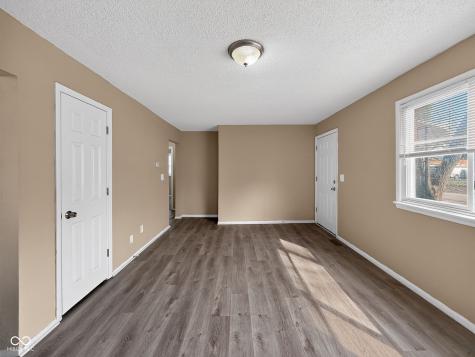 2916 S Roena Street Indianapolis IN 46241