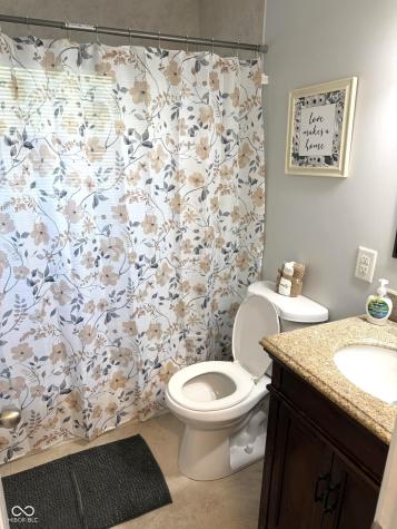5902 Alpine Avenue Indianapolis IN 46224