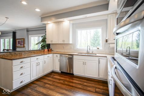 3837 Penzance Place Carmel IN 46032