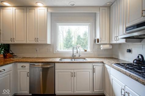 3837 Penzance Place Carmel IN 46032