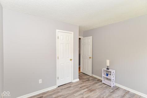 5120 Seerley Creek Road Indianapolis IN 46241