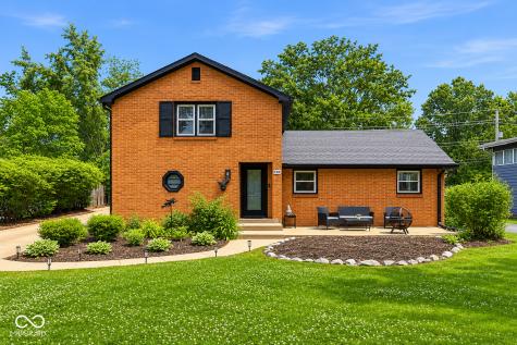 129 N Sadlier Drive Indianapolis IN 46219
