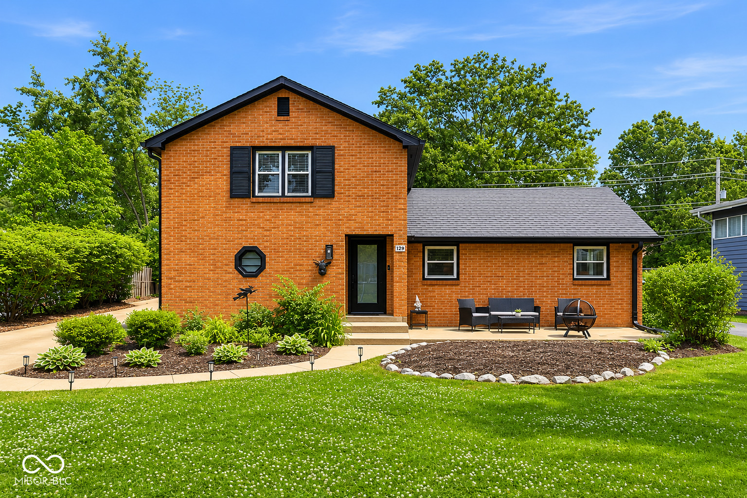 129 N Sadlier Drive Indianapolis IN 46219