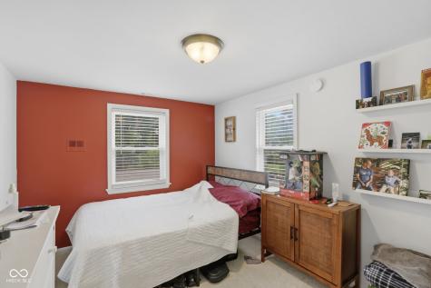 129 N Sadlier Drive Indianapolis IN 46219