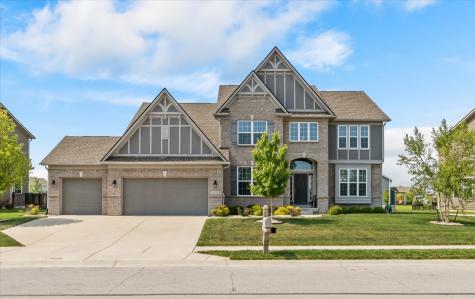 2450 Stonehaven Drive Avon IN 46123