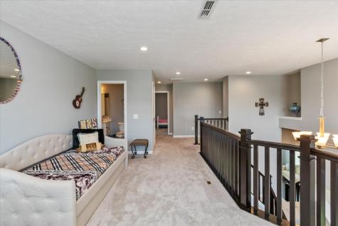 2450 Stonehaven Drive Avon IN 46123