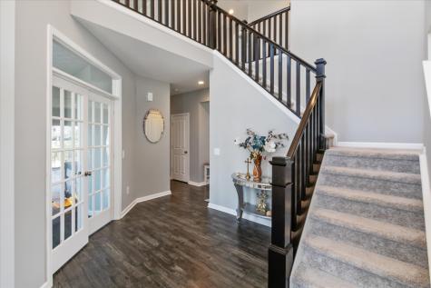 2450 Stonehaven Drive Avon IN 46123