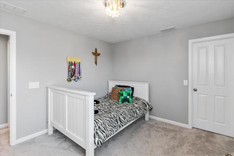 2450 Stonehaven Drive Avon IN 46123
