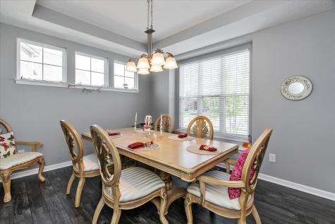 2450 Stonehaven Drive Avon IN 46123