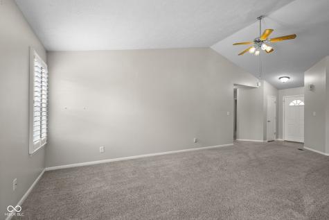 2024 Galaxy Drive Franklin IN 46131