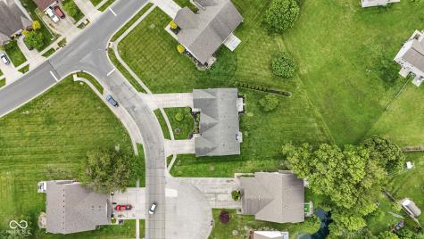2024 Galaxy Drive Franklin IN 46131