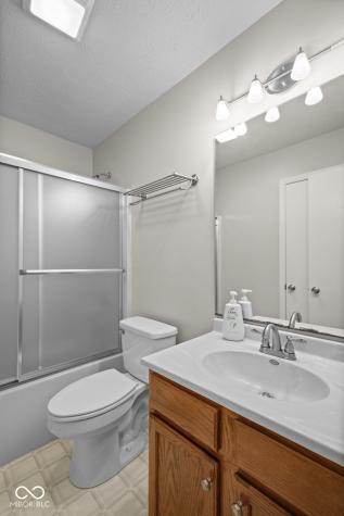 2024 Galaxy Drive Franklin IN 46131