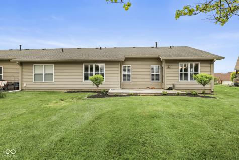 2024 Galaxy Drive Franklin IN 46131