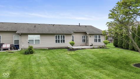 2024 Galaxy Drive Franklin IN 46131