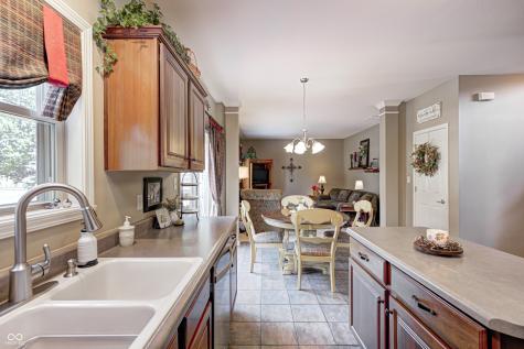 1132 Veranda Court Greenwood IN 46143