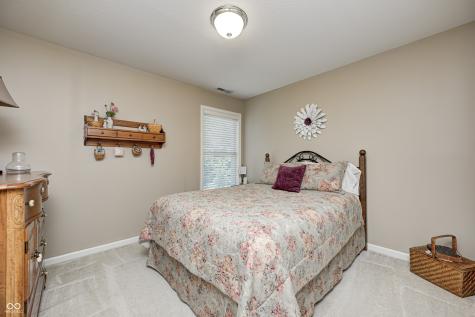 1132 Veranda Court Greenwood IN 46143
