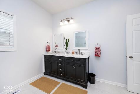 1737 Union Street Indianapolis IN 46225
