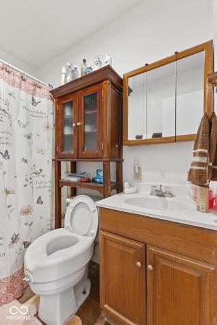 1116 N Berwick Avenue Indianapolis IN 46222