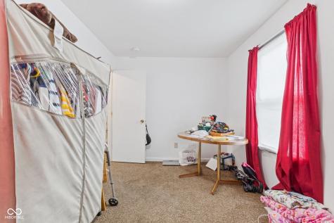 1116 N Berwick Avenue Indianapolis IN 46222