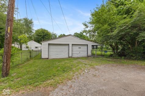 1116 N Berwick Avenue Indianapolis IN 46222